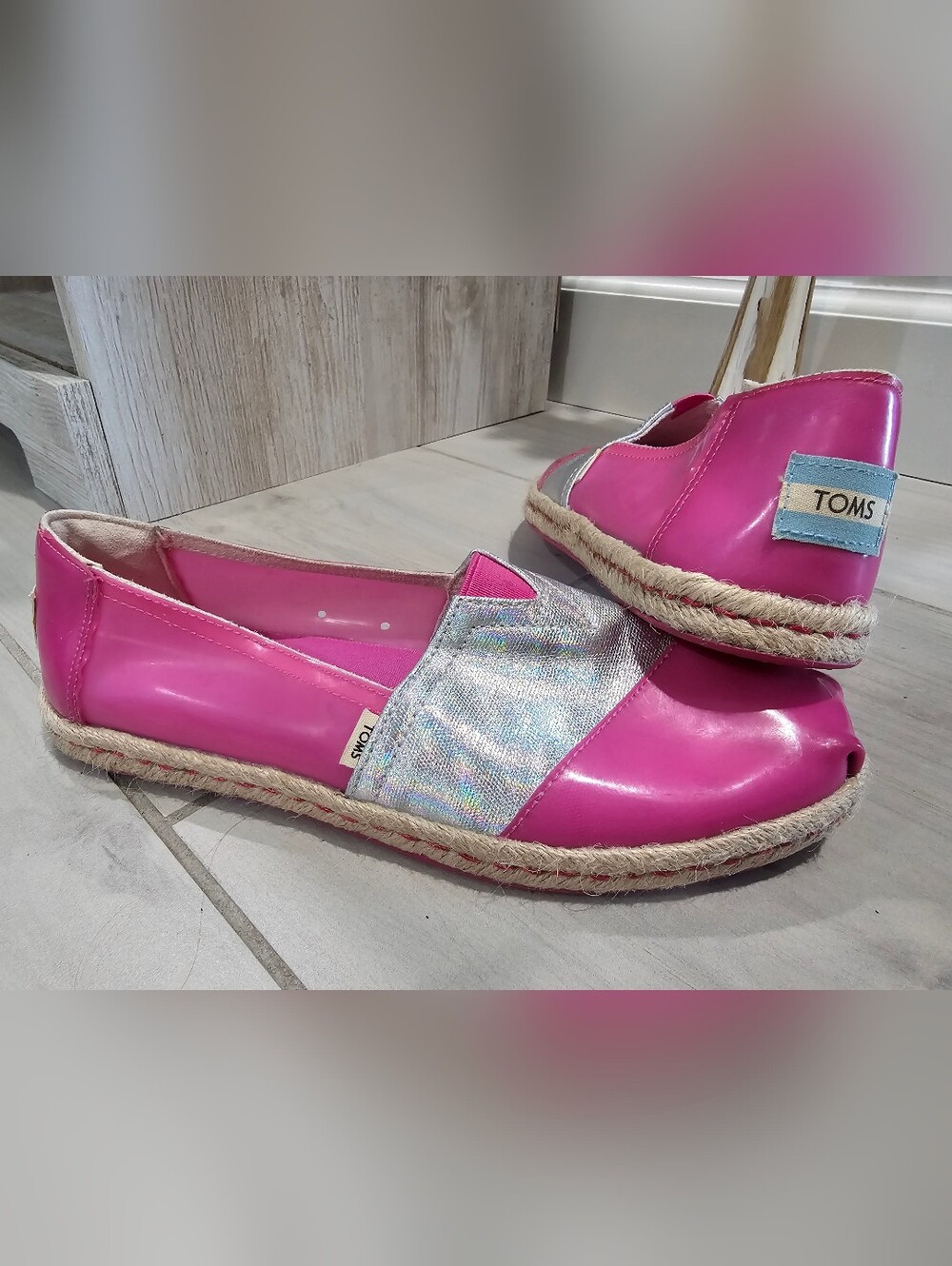 TOMS Women’s Glossy Pink Silver Espadrille Slip-Ons Size 6.5